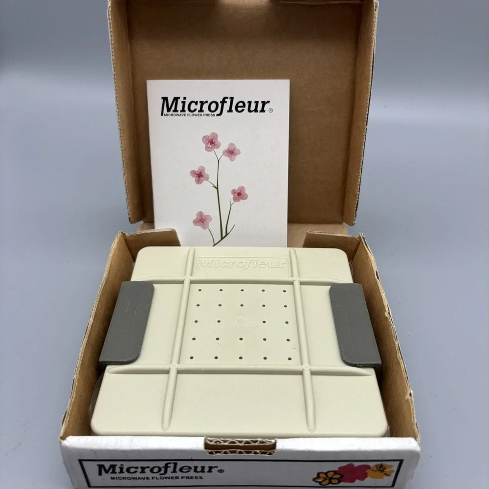 New Microfleur Microwave Flower Press Regular w/ Box Instructions Open Box 5.5